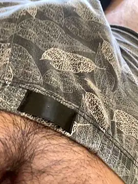 MuzzyFacing online show from April 14, 12:05 pm