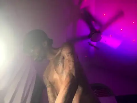 Triggerhappycj100 online show from November 17, 3:09 am