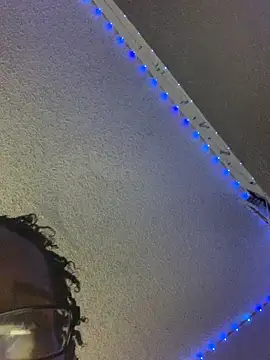 Triggerhappycj100 online show from March 6, 4:59 pm