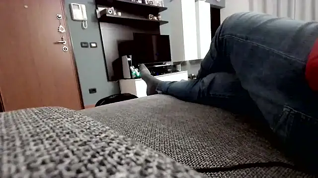 cucciolotto76 online show from November 10, 8:03 pm