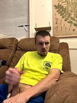 Snapshot of alwayshorny90 chatting on October 8, 4:06 am alwayshorny90 online show from October 8, 4:06 am