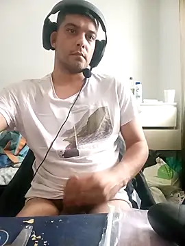 ghostfu1996 online show from April 10, 2:02 pm