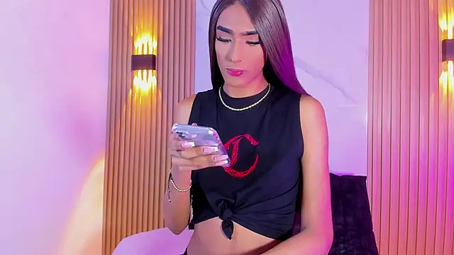 imtammy lynn  online show from February 4, 12:00 pm