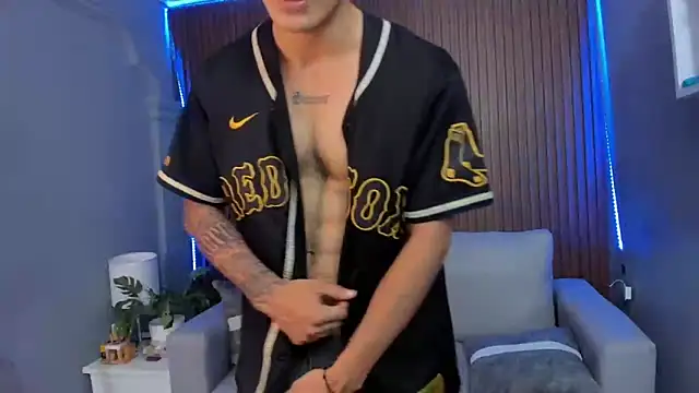 Leo santoro online show from October 7, 1:37 pm