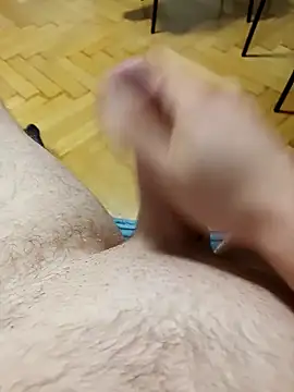 Loneguy111 online show from November 6, 7:50 pm