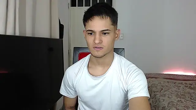 Alex mojica online show from November 16, 6:15 am