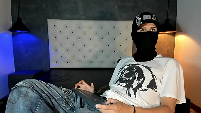  realwav online show from January 17, 4:43 pm