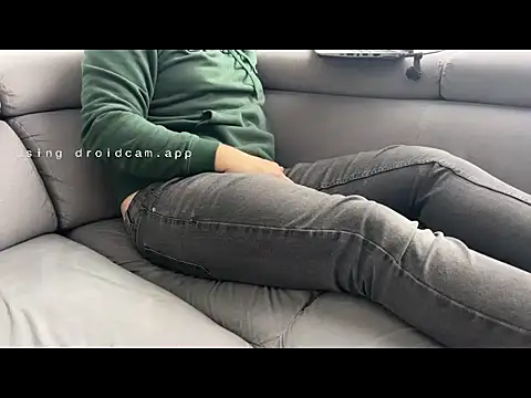 maakroo online show from February 17, 8:46 am