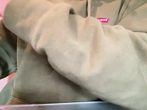 Snapshot of Manu97k chatting on October 10, 6:51 am Manu97k online show from October 10, 6:51 am