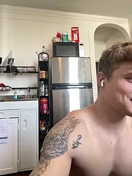 King Kev  online show from December 18, 7:10 pm