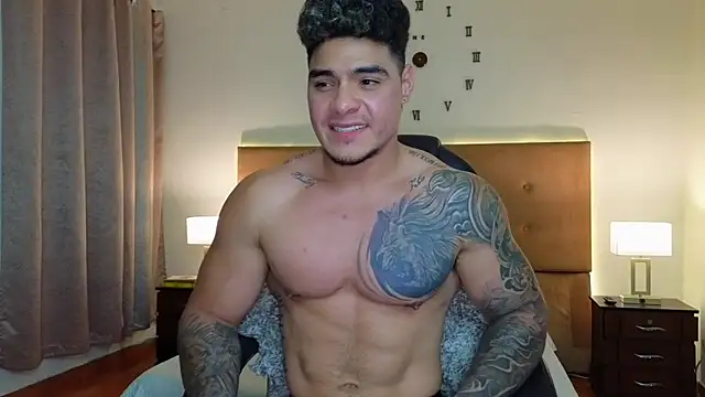 Steven Velez online show from February 27, 2:45 am