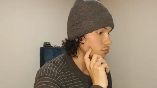 Xoxo Smiles online show from September 10, 6:17 pm