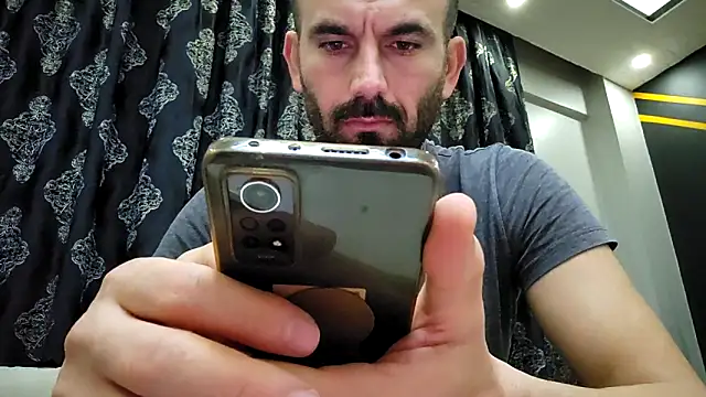 Apooabe online show from February 12, 5:30 pm