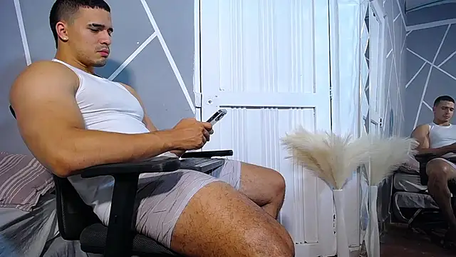 ChristopherBlack  online show from May 28, 2:37 pm