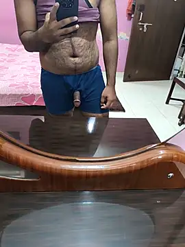 Lucknowboi69 online show from November 15, 5:37 pm