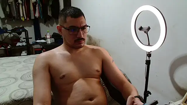 Leonino231 online show from March 26, 8:13 pm