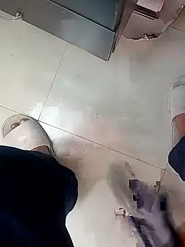 hackyourpussyxh online show from January 14, 6:29 am