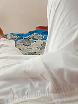 hackyourpussyxh online show from April 17, 2:25 am