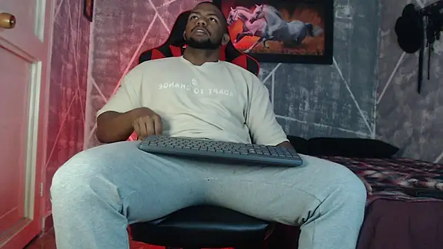 big blackmen19 online show from October 23, 12:19 pm