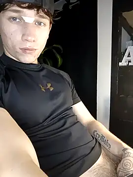 Logan sixxer online show from November 13, 10:35 pm