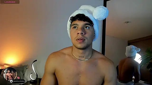 austin spears  online show from December 1, 11:52 pm