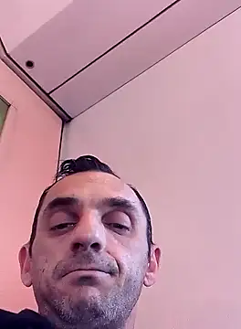 hotmen83 online show from March 20, 2:10 pm