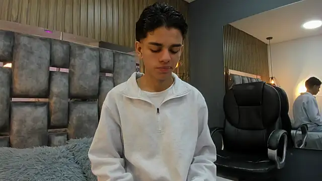 owen  johnson online show from February 25, 12:17 pm