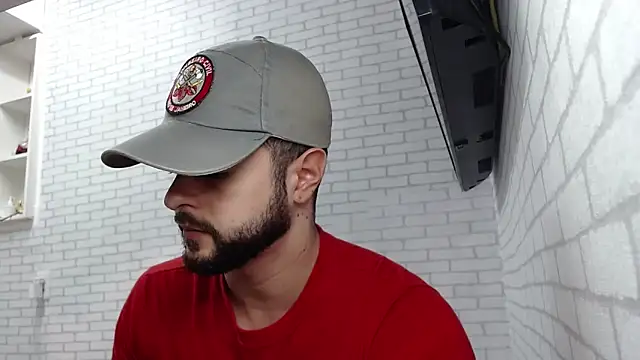 BombeiroHotx online show from February 13, 7:41 pm