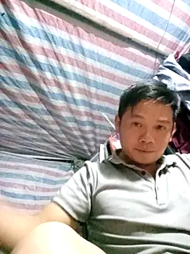 DungLuongg online show from May 8, 2:06 pm