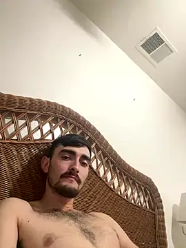 Snapshot of Gabewil24 chatting on October 24, 5:31 am Gabewil24 online show from October 24, 5:31 am