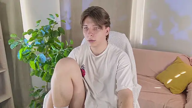 Robby Manson online show from October 4, 1:27 pm