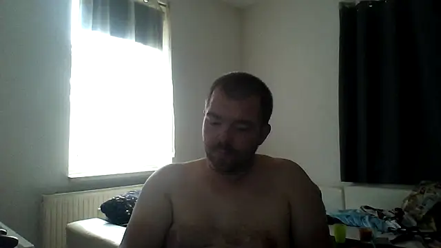 freak858 online show from July 5, 3:41 pm