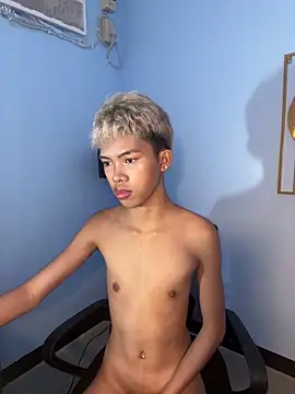 urcumjp online show from February 2, 11:40 am