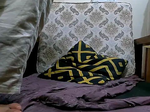 DhakaBabe online show from February 4, 6:47 pm