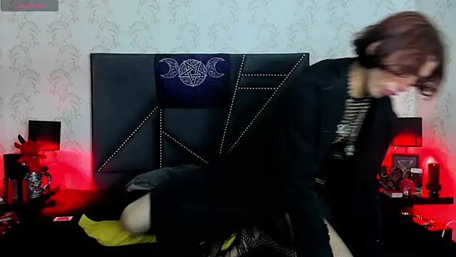 danny rios20 online show from October 23, 1:47 pm