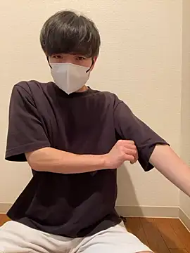 Yuma0718 online show from December 3, 4:46 pm