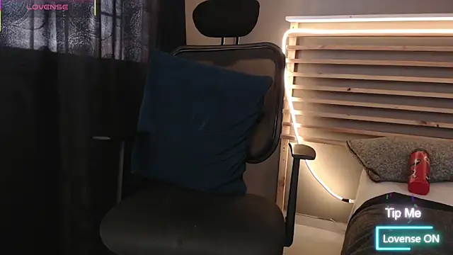 PaulEvens online show from February 10, 2:33 pm