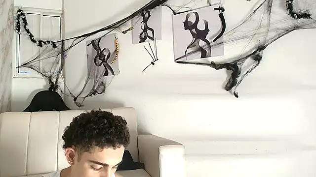 nathan shimmer online show from October 19, 9:40 pm