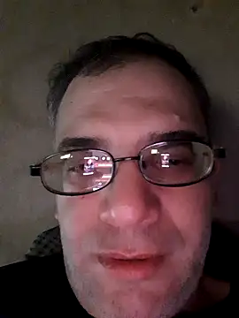 jonas20900 online show from September 13, 11:55 am