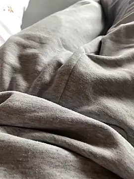 Snapshot of andrey1887 chatting on September 26, 8:56 am andrey1887 online show from September 26, 8:56 am