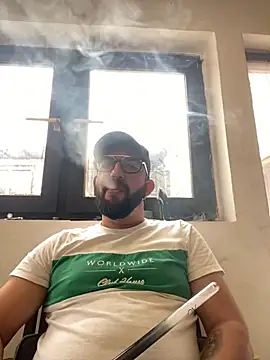 Snapshot of andrey1887 chatting on September 8, 4:17 pm andrey1887 online show from September 8, 4:17 pm