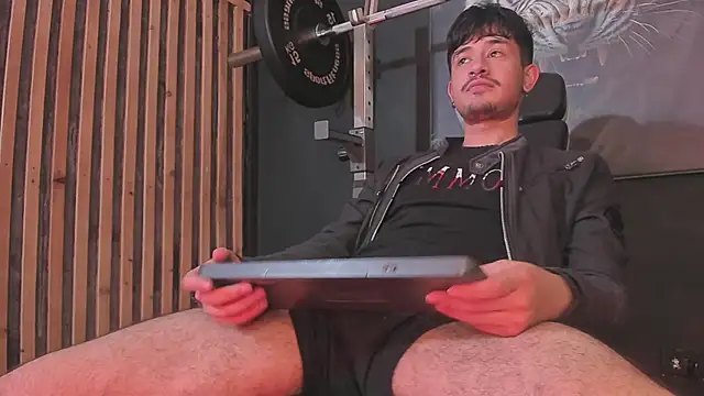 DimitriDeluxe online show from January 9, 8:36 pm