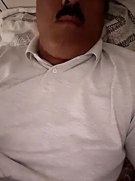 moonflower25 online show from October 22, 8:18 am