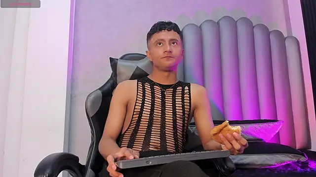  Leohot  online show from October 25, 3:52 am