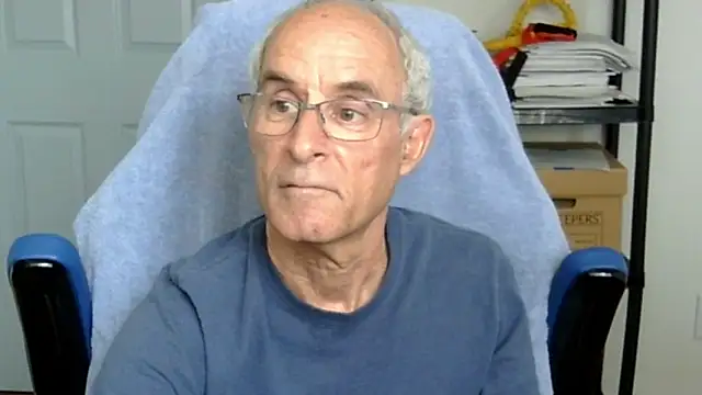 funone1999 online show from February 19, 9:22 pm