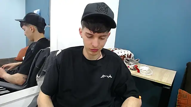 Jheampiiero online show from November 27, 12:53 pm