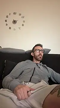 Edu7911 online show from April 13, 11:49 pm