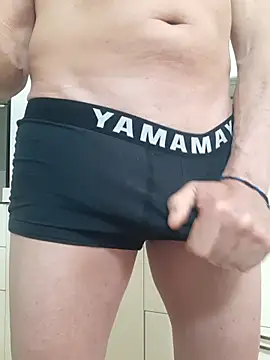 singolo discreto online show from March 8, 7:45 am