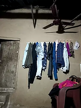 nughtytommy01 online show from November 28, 11:34 am