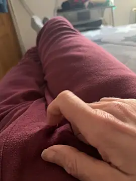 gigolobcn online show from February 8, 12:21 pm